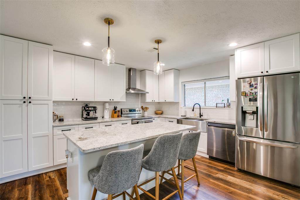 2827 New England Court - Photo 1