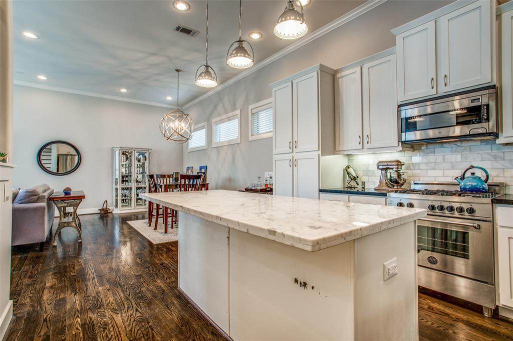 2404 Beall Street - Photo 1