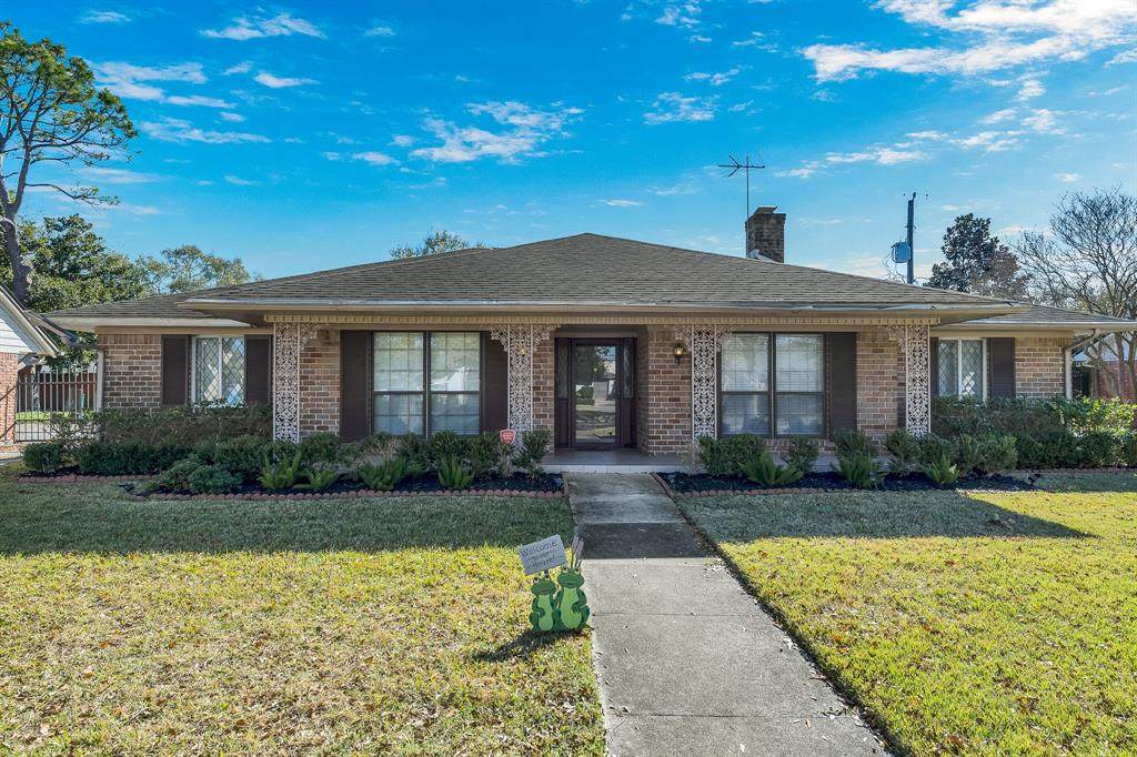 5711 Darnell Street - Photo 1