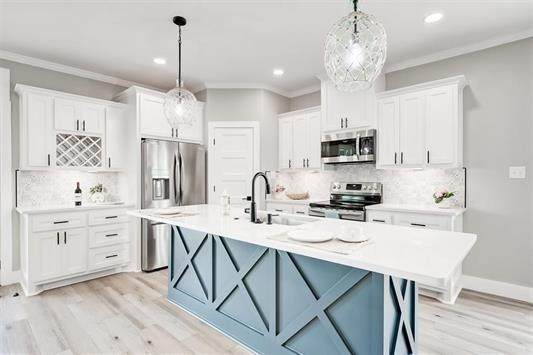 128 Jewel Street Drive - Photo 1