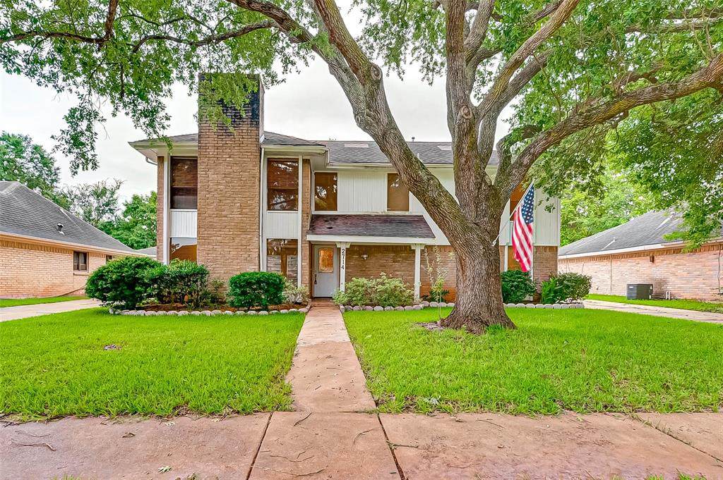 2714 Green Fields Drive - Photo 1