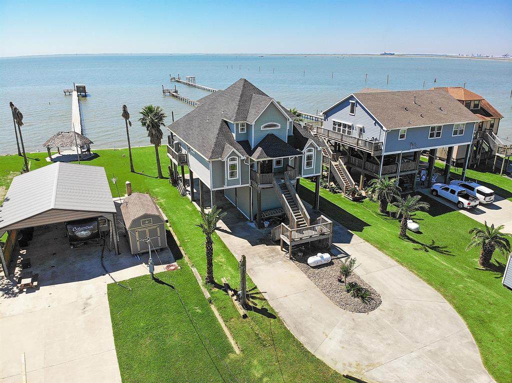 5222 Bayside Drive - Photo 1