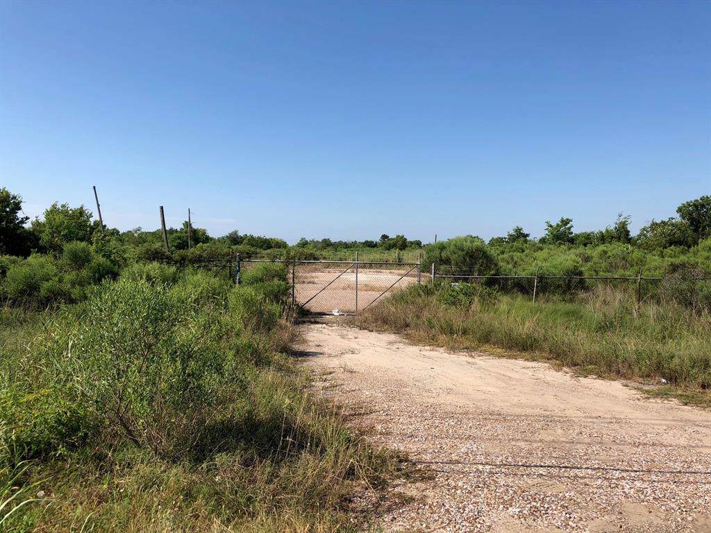 5501 Highway 6 Highway - Photo 1