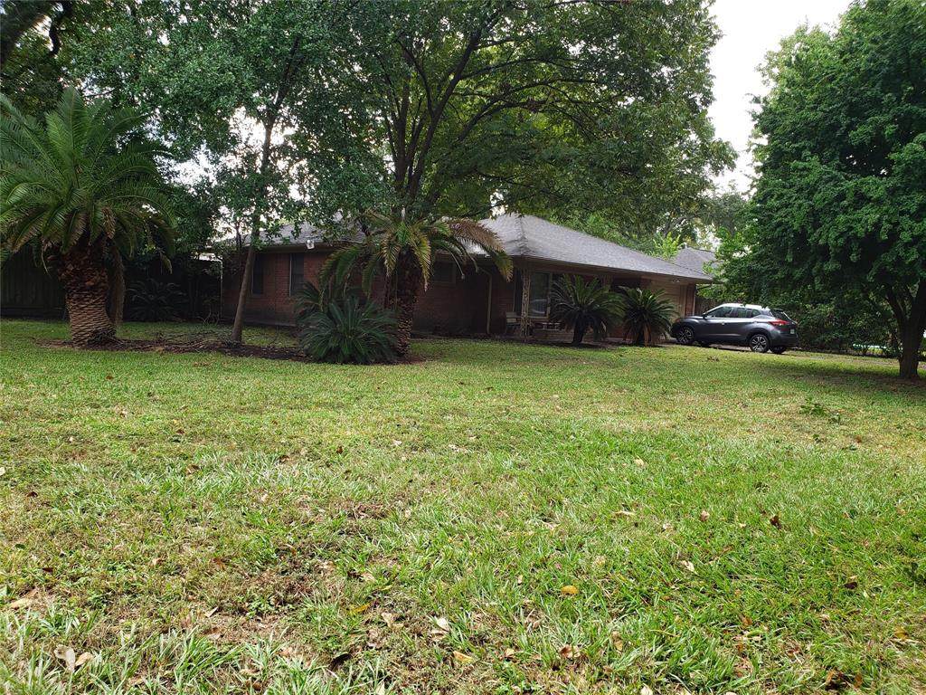 2203 Cheshire Lane - Photo 1