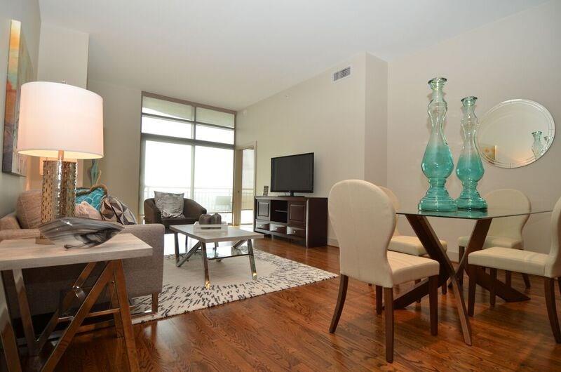 1400 Mckinney Street - Photo 1