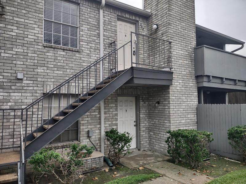 9700 Leawood Boulevard - Photo 1