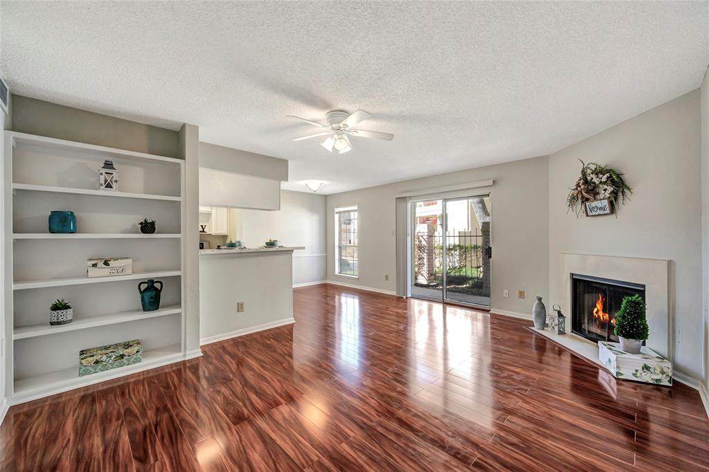 2120 El Paseo Street - Photo 1