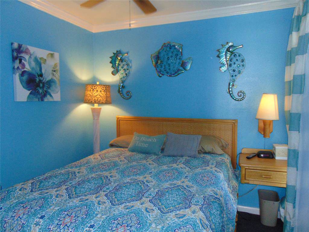 6300 Seawall Boulevard - Photo 1