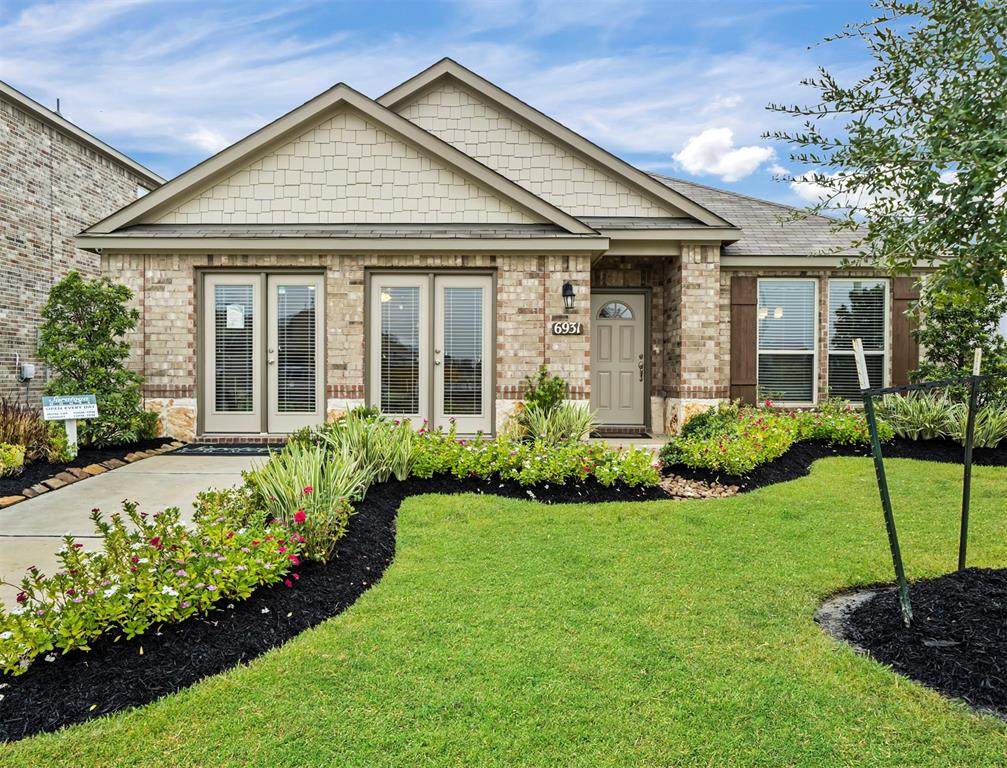 2714 Patricia Crossing - Photo 1