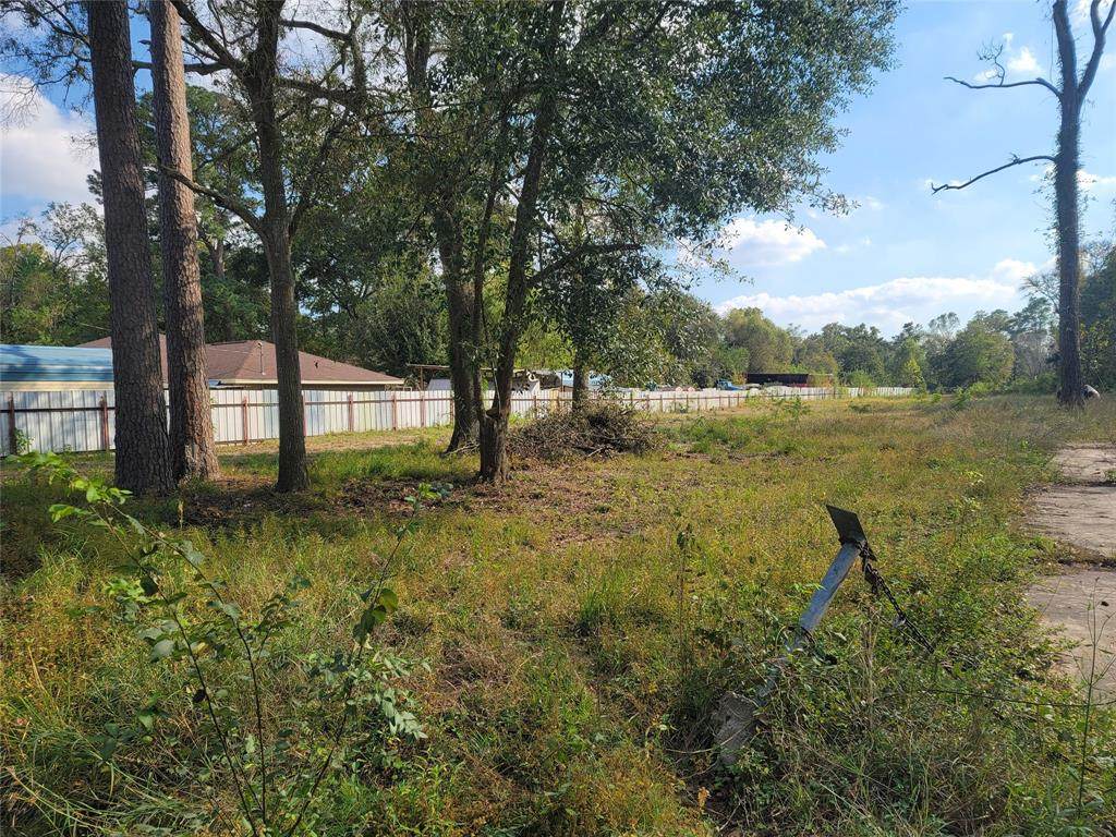 1400 De Soto Street - Photo 1