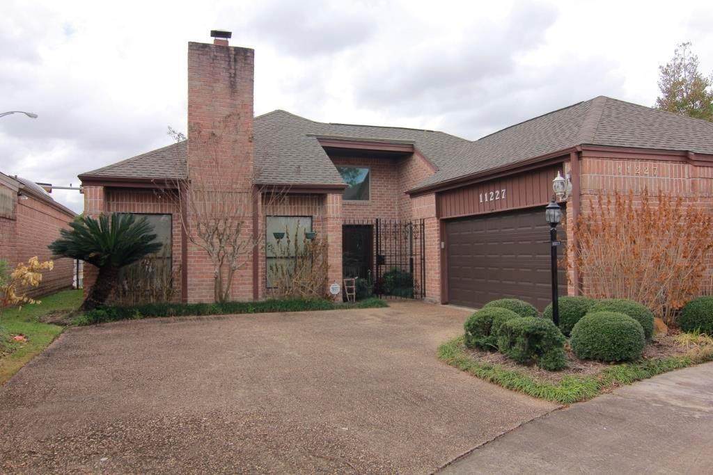 11227 Riverview Way - Photo 1