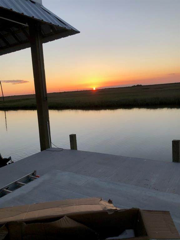 1107 Gator Point - Photo 1