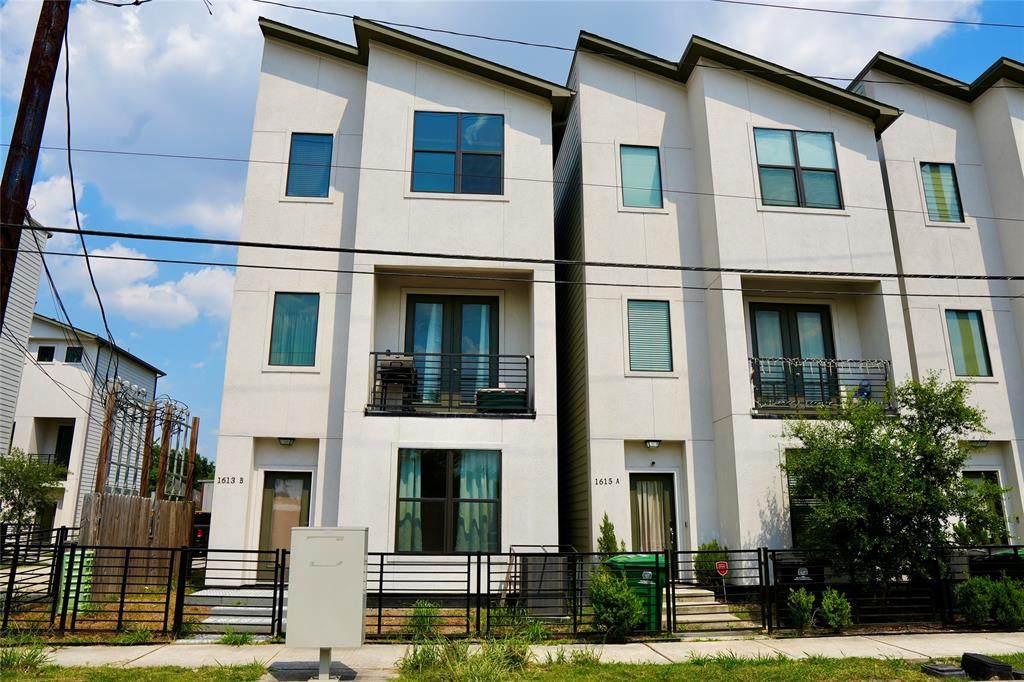 1613 Milby Street - Photo 1