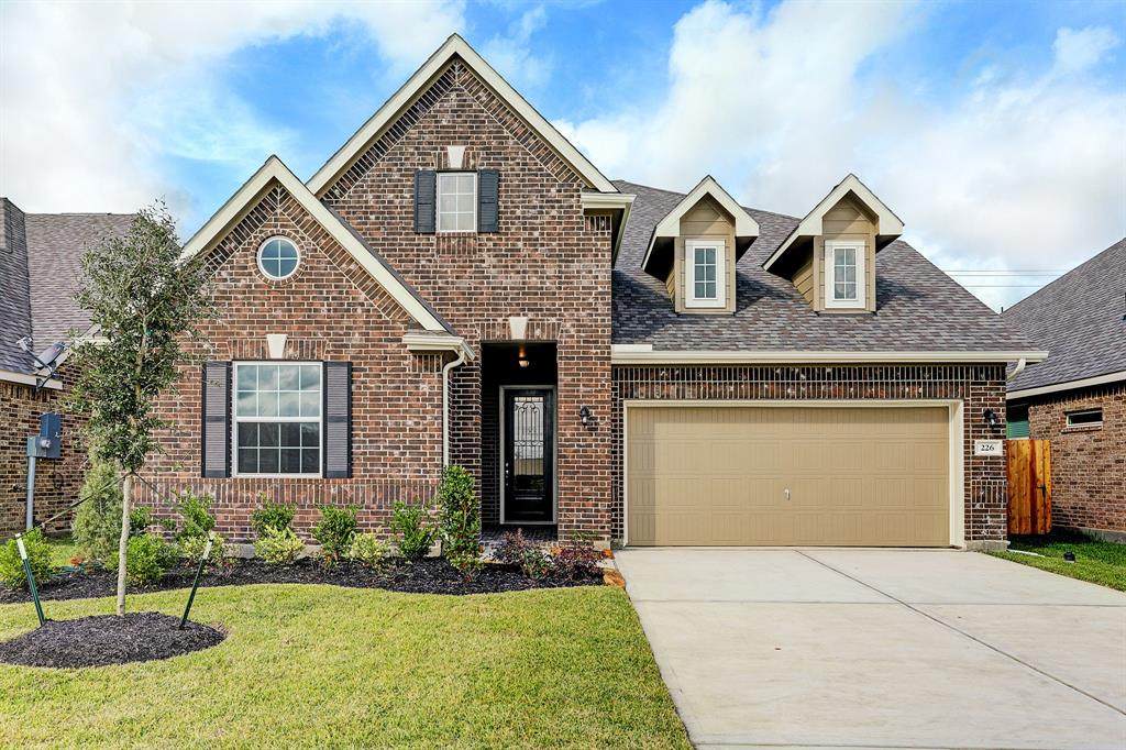 226 Ashley Way - Photo 1