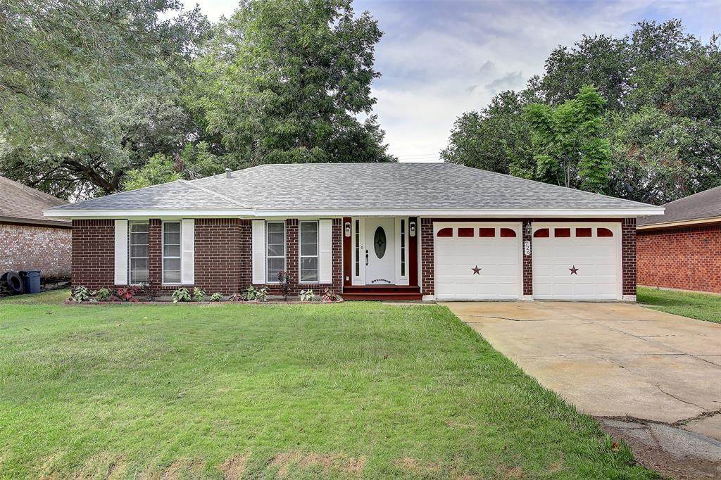 726 Seminole Drive - Photo 1