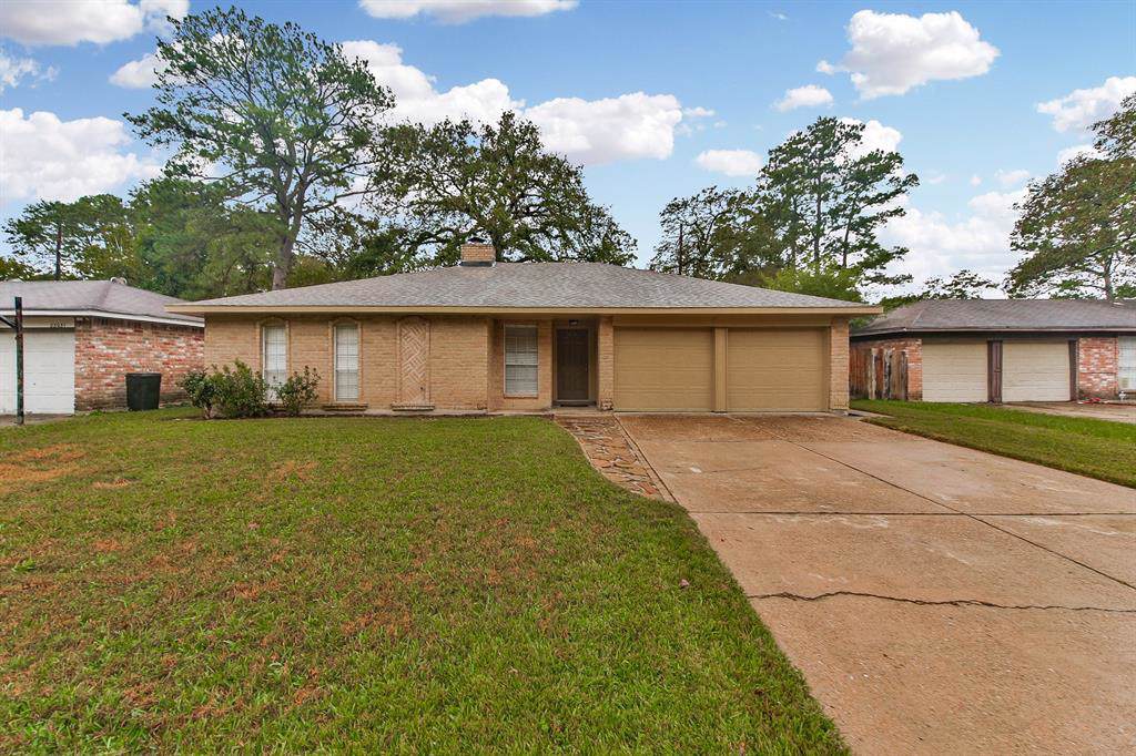 23035 Naples Drive - Photo 1