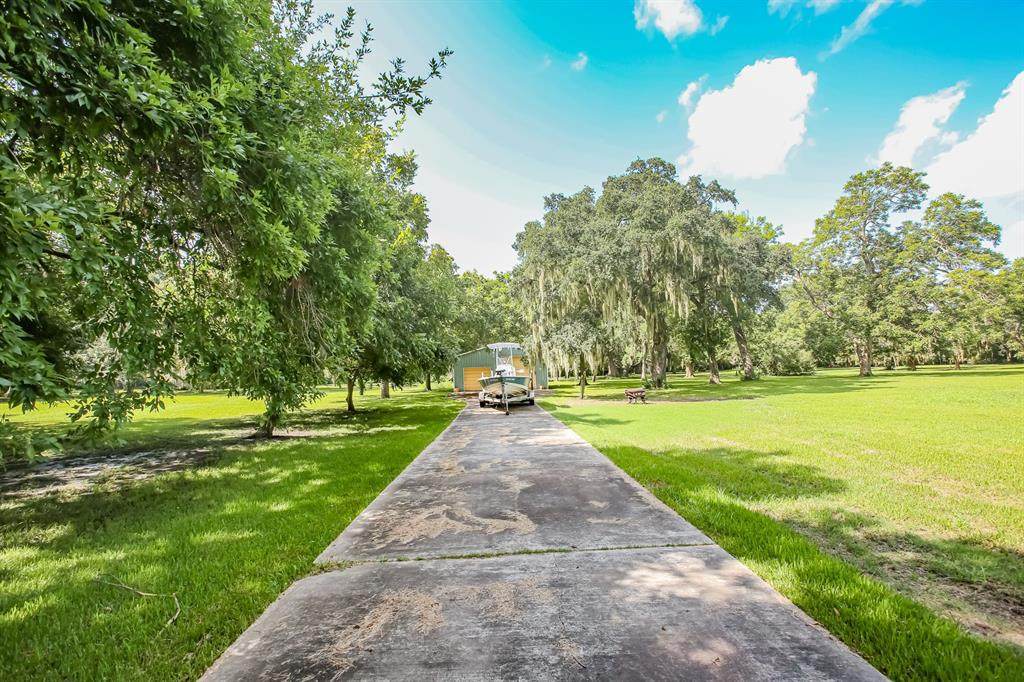 501 County Road 297 Oak Circle Circle - Photo 1