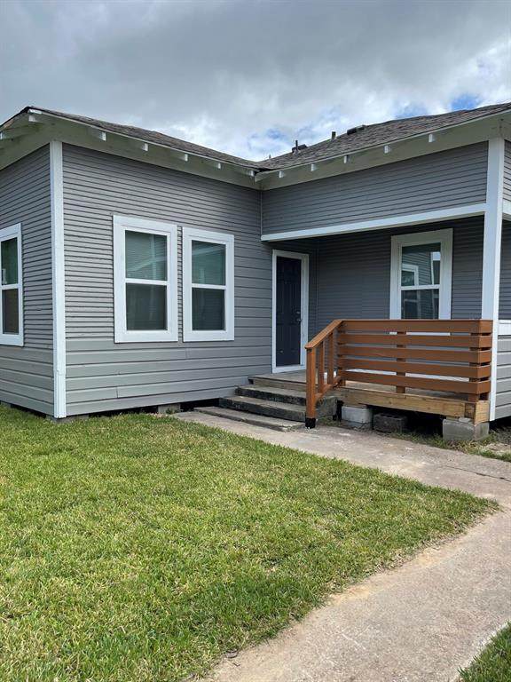 1515 1/2 Tralle Street - Photo 1