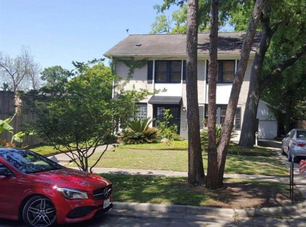 1914 Marshall Street - Photo 1