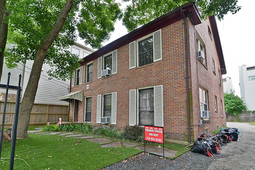 1821 Oakdale Street - Photo 1
