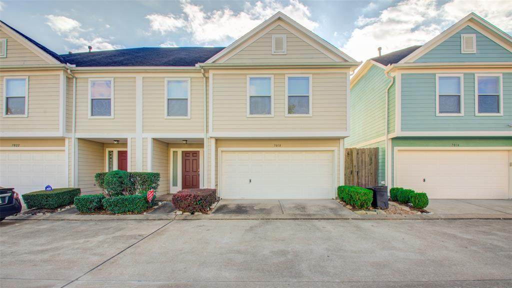 7018 Woodridge Row Drive - Photo 1