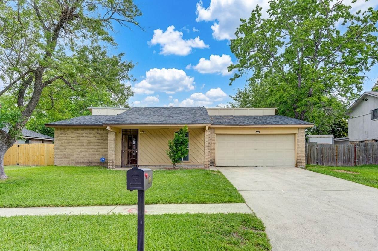 6510 Trail Valley Way - Photo 1