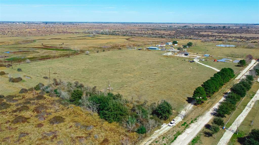15734 Mound Road - Photo 1