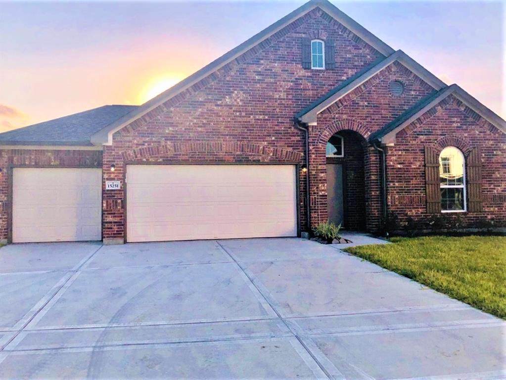 15251 Readen Crescent Drive - Photo 1