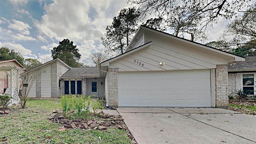 3126 River Valley Drive - Photo 1