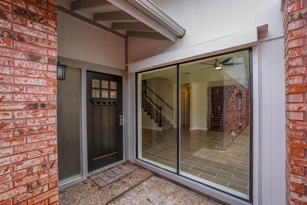 429 Fair Harbor Lane - Photo 1