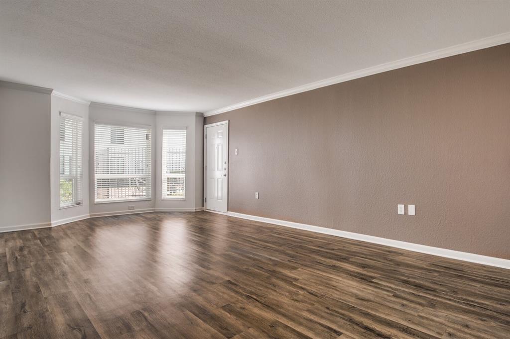 7510 Brompton Rd - Photo 1