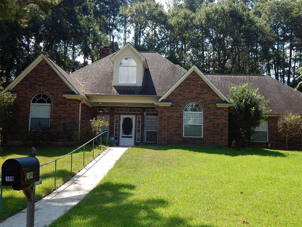 109 Hummingbird Circle - Photo 1