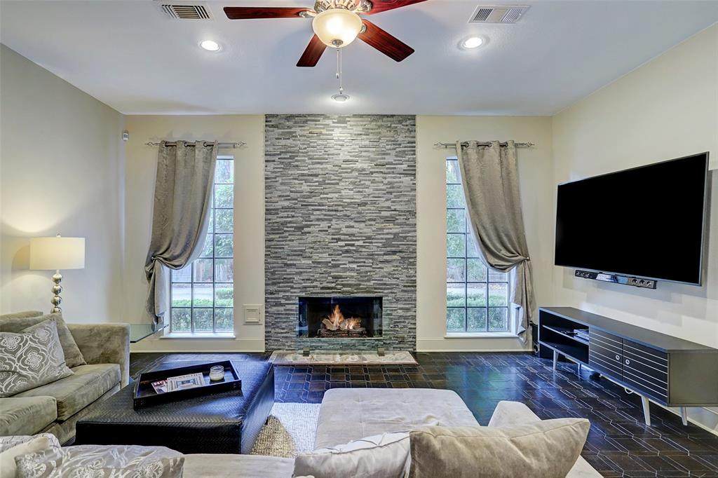 2310 Nantucket Drive - Photo 1