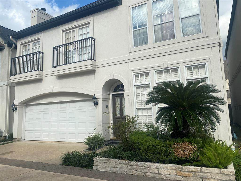 2122 Nantucket Drive - Photo 1
