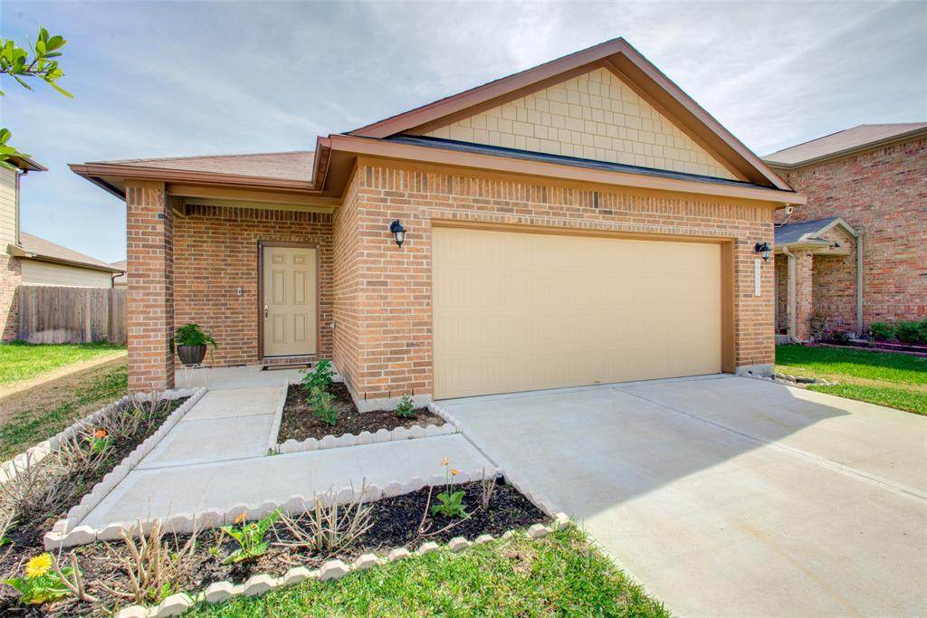 2411 Concord Terrace - Photo 1