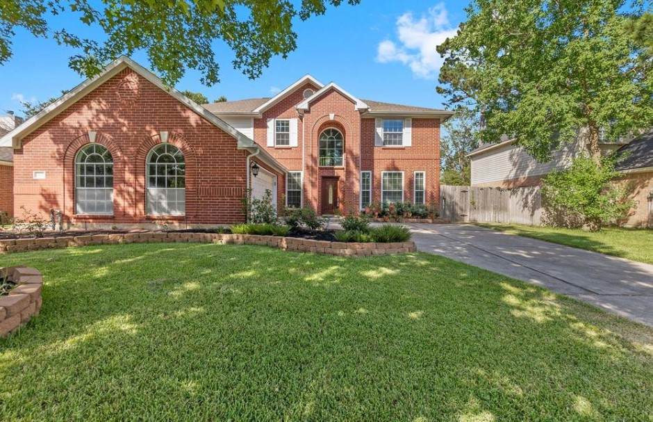 9110 Memorial Creek Drive - Photo 1