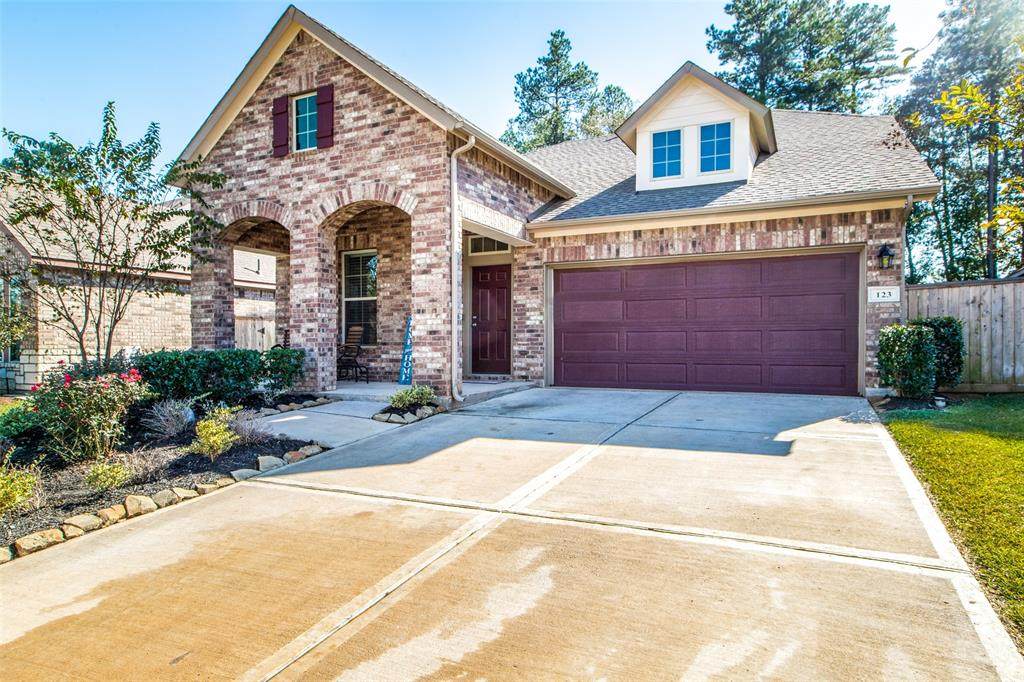 123 Scarlet Maple Court - Photo 1