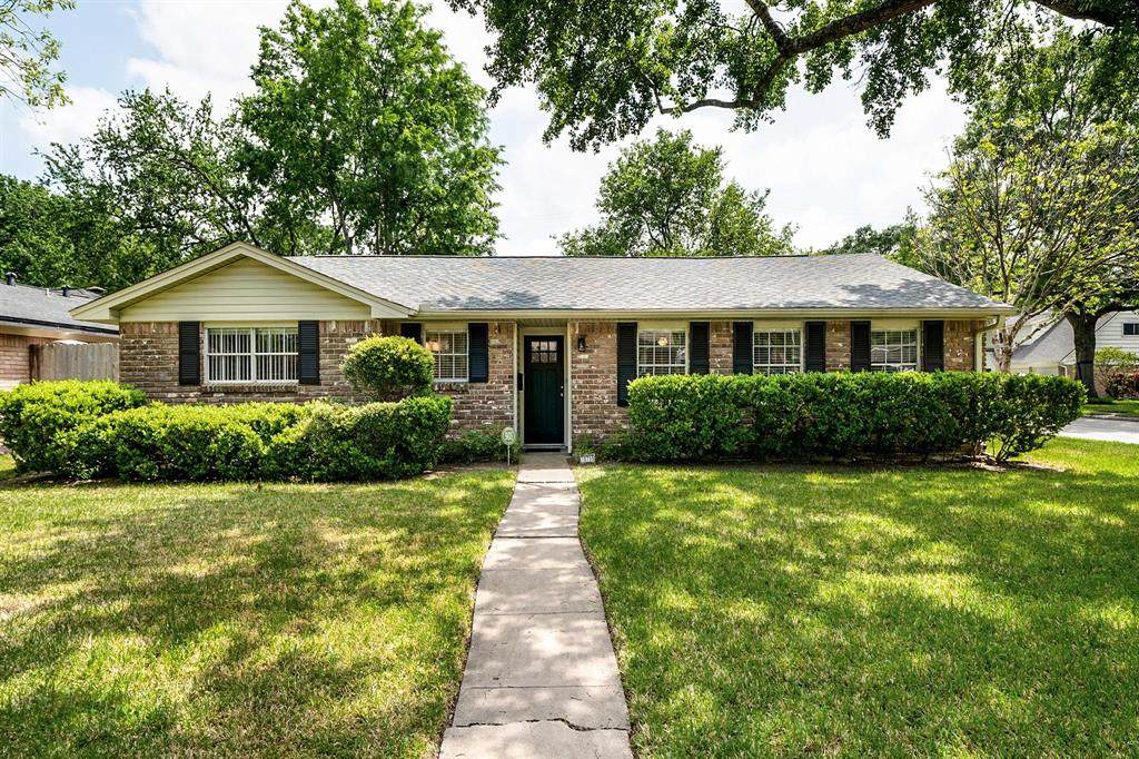 10735 Overbrook Lane - Photo 1