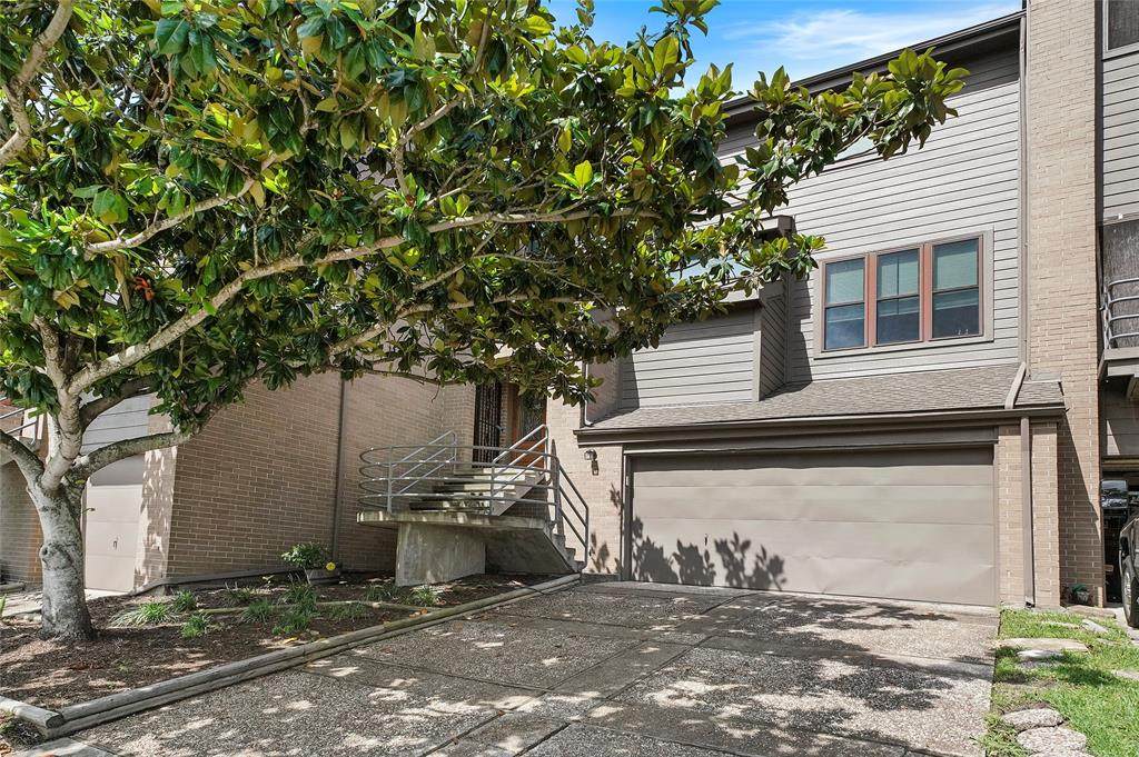 18205 Sandy Cove - Photo 1