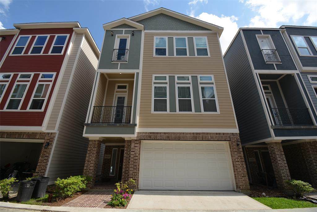 2115 Bidwell Drive - Photo 1