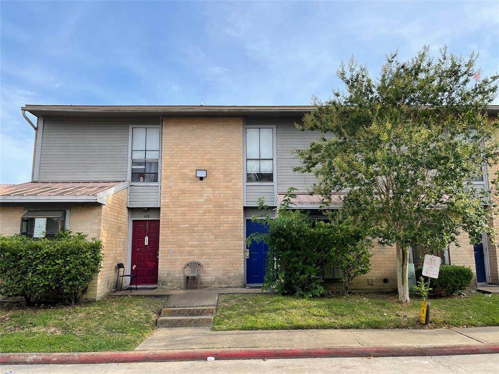 11000 Kinghurst Drive - Photo 1