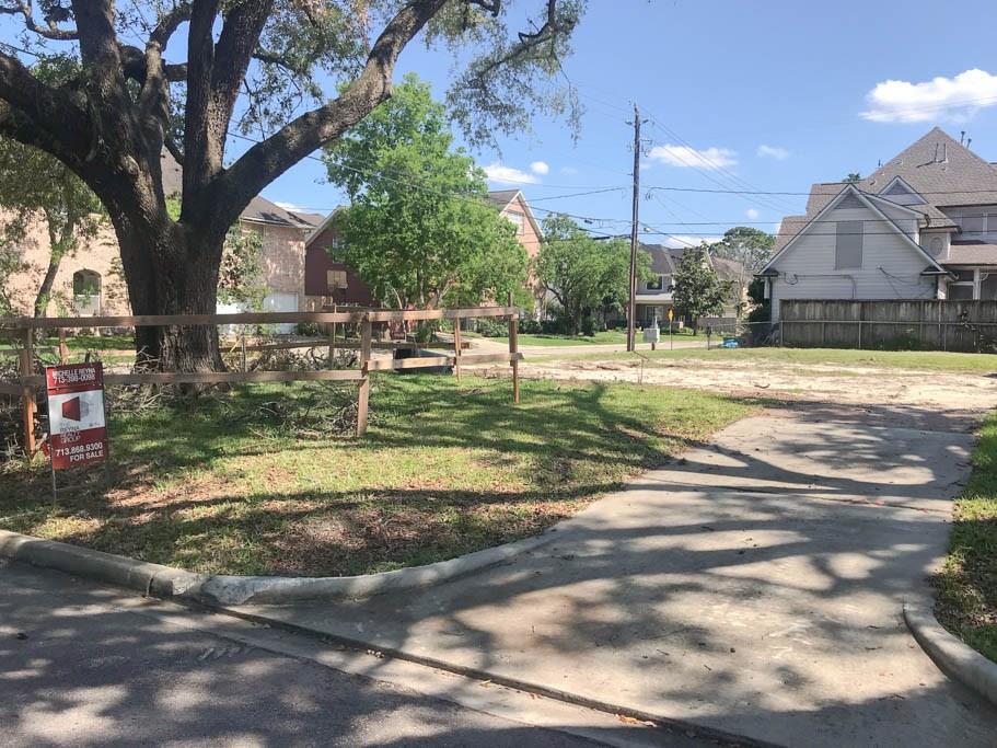 4401 Effie Street - Photo 1