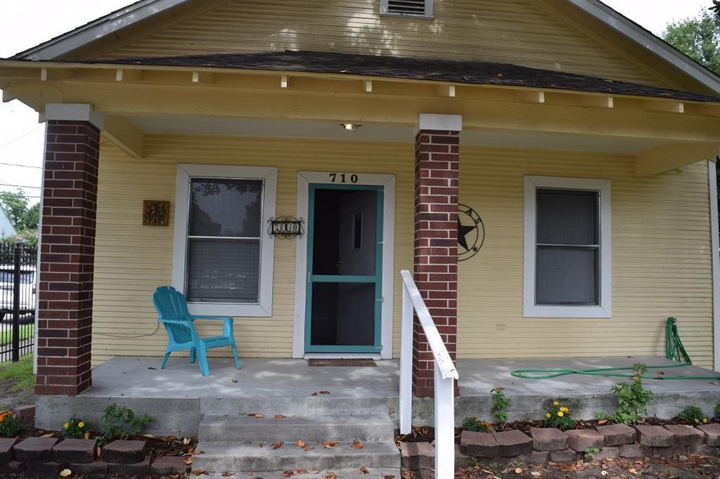 710 Enid Street - Photo 1