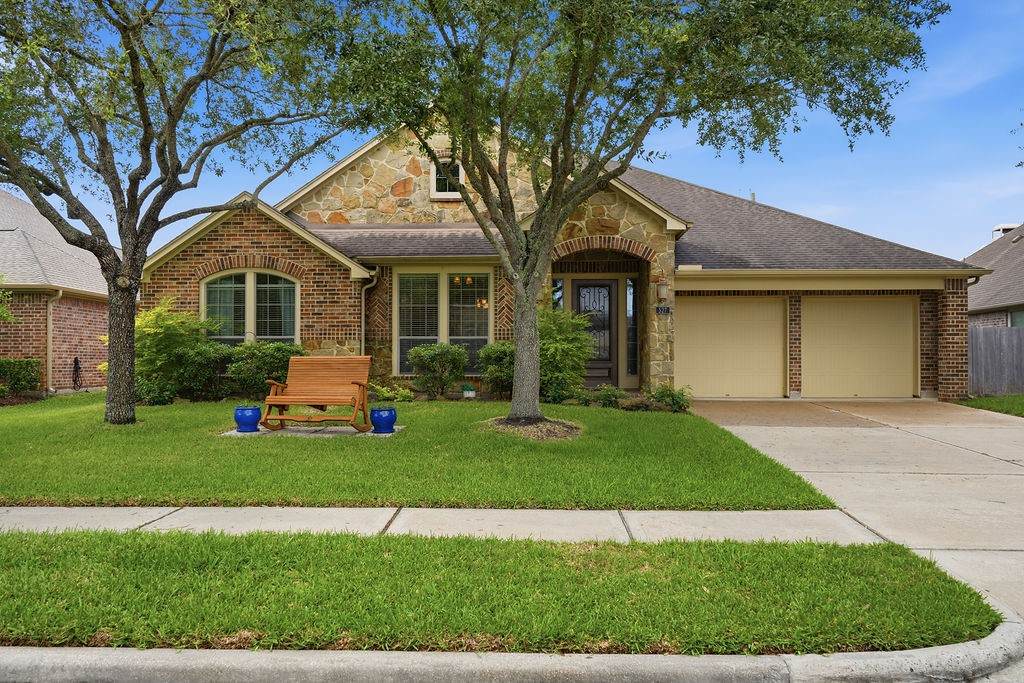 527 Jordan Creek Court - Photo 1