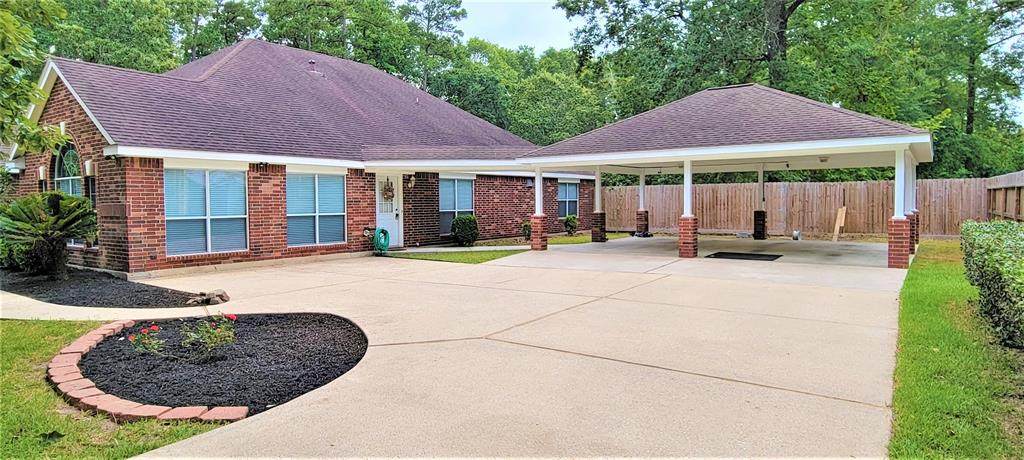 42 County Road 3370 - Photo 1