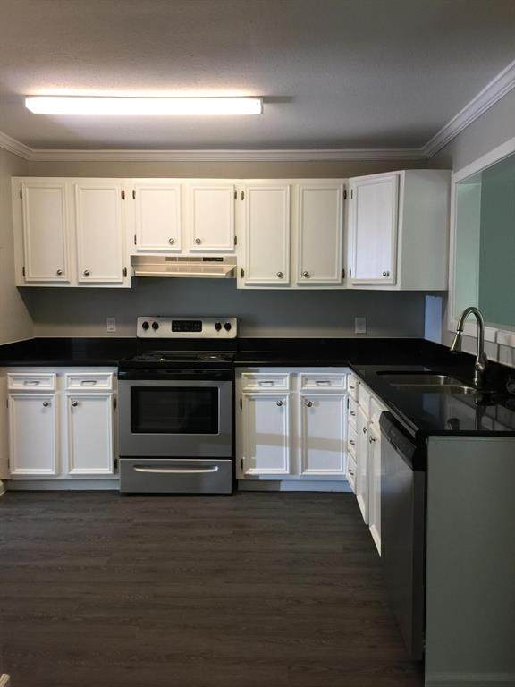 3421 Ash Drive - Photo 1