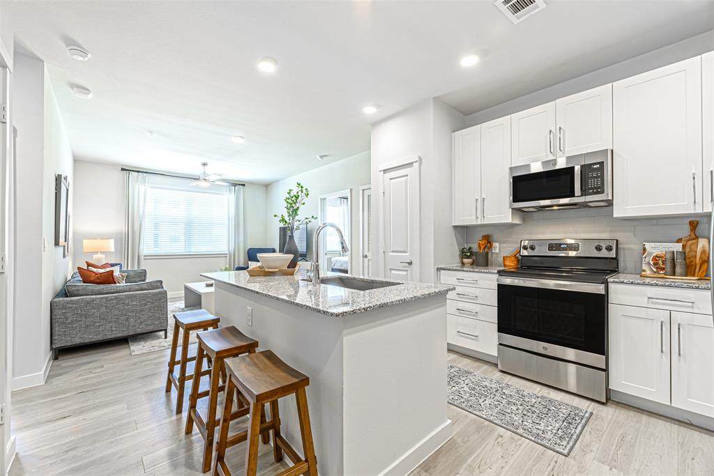 1550 Burnett Street - Photo 1