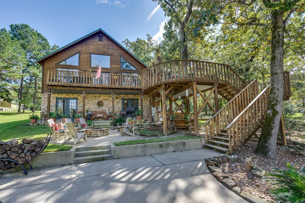 20 Hillsborough Drive - Photo 1
