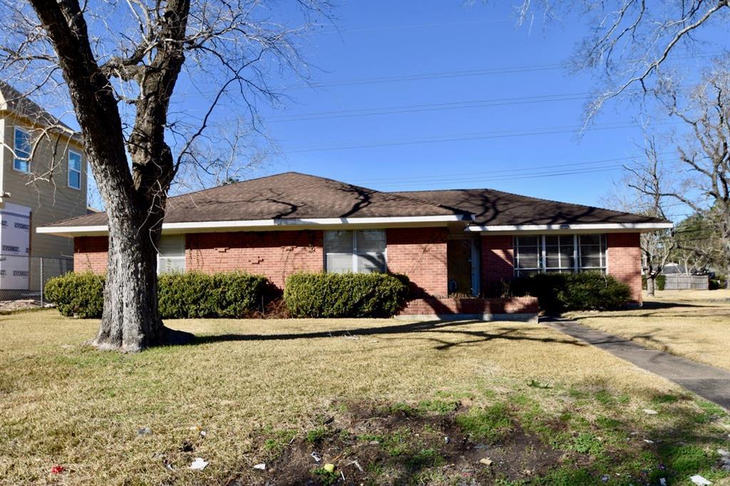 4802 Hazelton Street - Photo 1