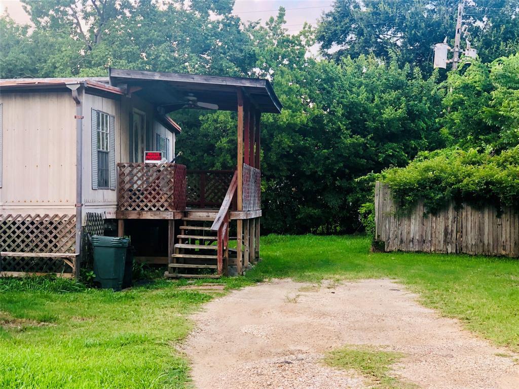 410 Bay Oaks Drive - Photo 1